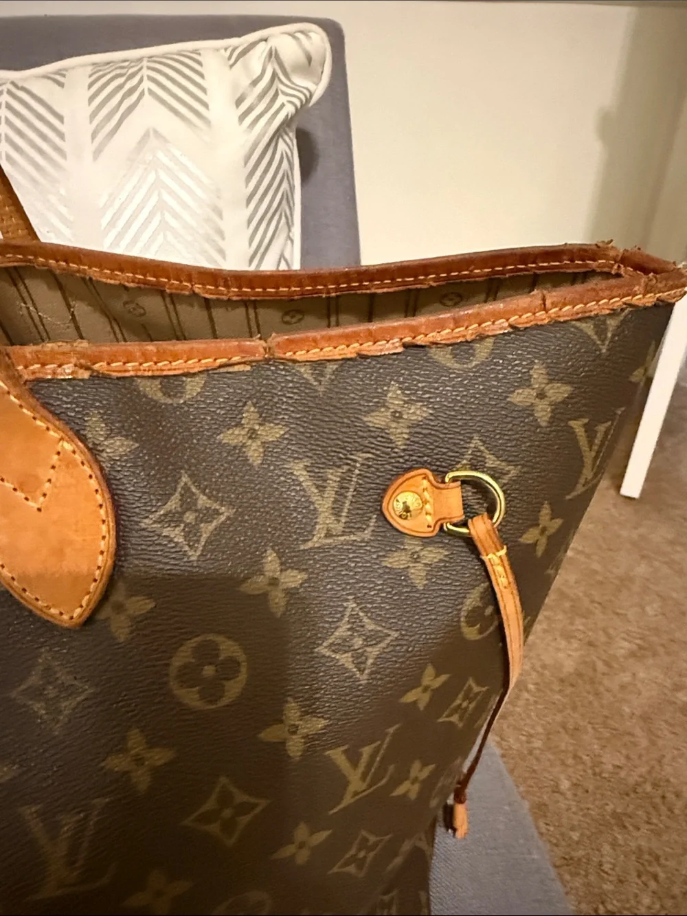 Louis Vuitton Monogram Canvas Tote with Vachetta Trim